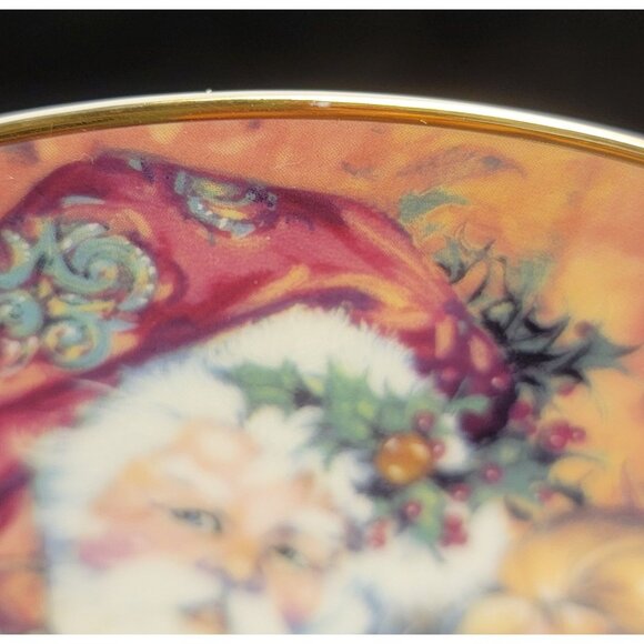 Vintage Avon Collector Plate "The Wonder of Christmas" - Picture 7 of 12